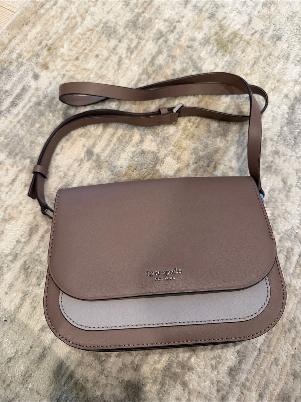 kate spade Two-Tone Mauve Brown Leather Crossbody - Picture 1 of 6